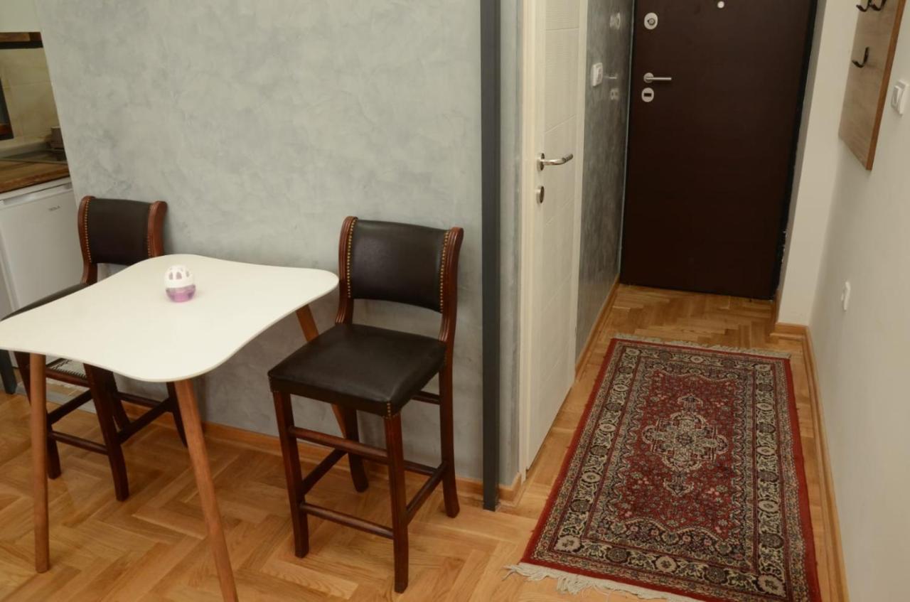 Apartman Djura Belgrad Zewnętrze zdjęcie
